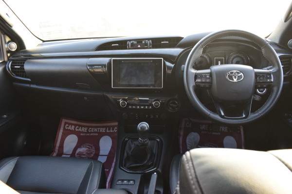 Toyota Hilux 2019  Grey RHD Diesel MT Pickup 4WD view 10