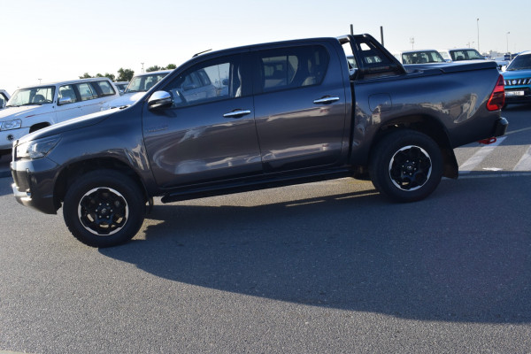 Toyota Hilux 2019  Grey RHD Diesel MT Pickup 4WD view 12