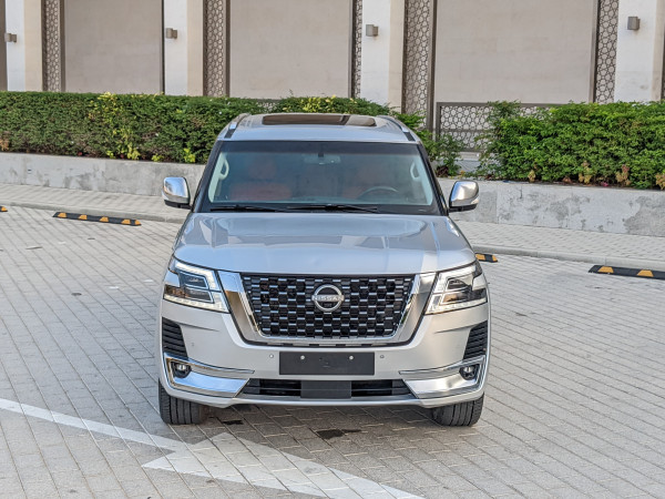 Nissan Patrol 2014  Silver LHD Petrol AT SUV 4WD view 12
