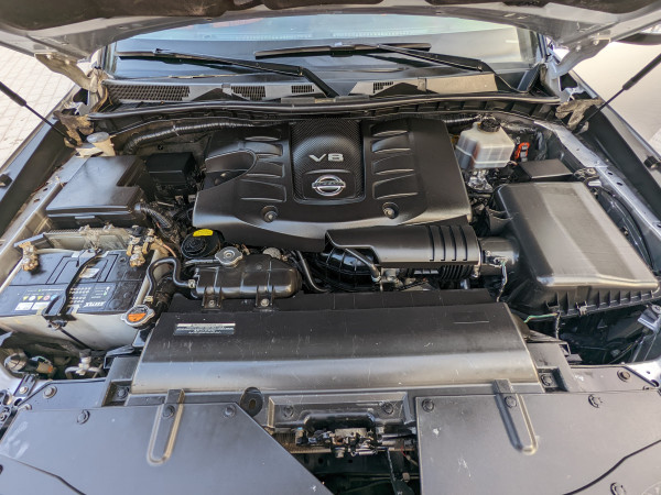 Nissan Patrol 2014  Silver LHD Petrol AT SUV 4WD view 15
