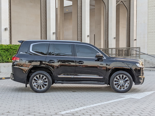 Toyota Land Cruiser 2013  Black LHD Petrol AT SUV 4WD view 2