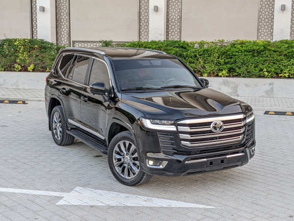 Toyota Land Cruiser 2013  Black LHD Petrol AT SUV 4WD view 6