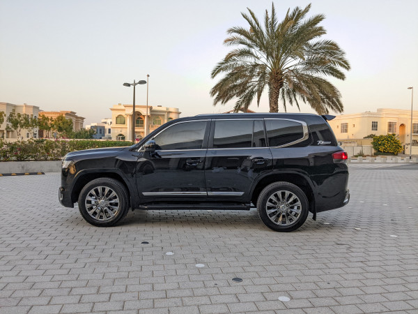 Toyota Land Cruiser 2013  Black LHD Petrol AT SUV 4WD view 12