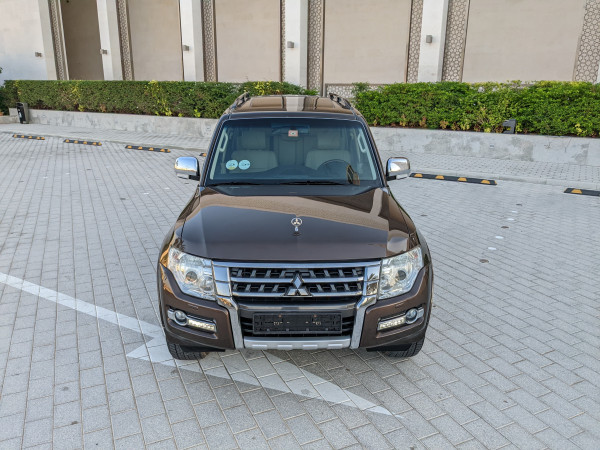 Mitsubishi Pajero 2017  Maroon LHD Petrol AT SUV 4WD view 2