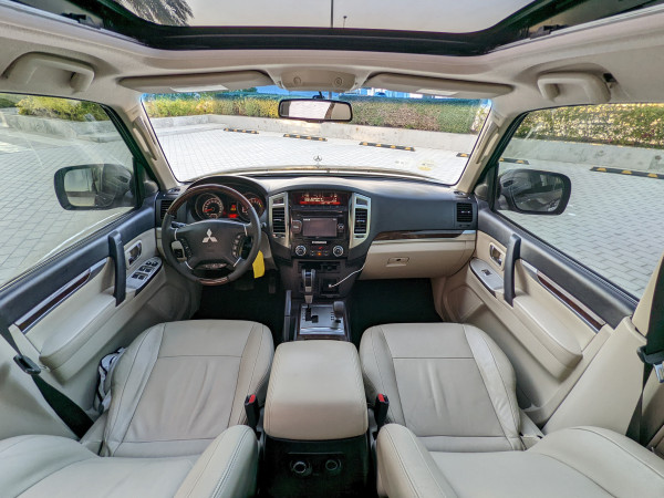 Mitsubishi Pajero 2017  Maroon LHD Petrol AT SUV 4WD view 8
