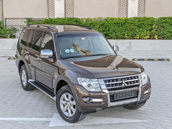 Mitsubishi Pajero 2017  Maroon LHD Petrol AT SUV 4WD view 12