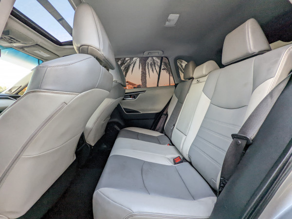 Toyota RAV 4 2019  Silver LHD Petrol AT SUV Crossover 2WD view 5