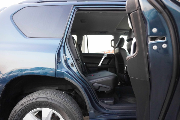 Toyota LAND CRUISER PRADO 2020  Blue RHD Diesel AT SUV 4WD view 7