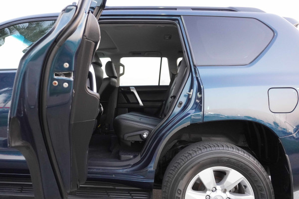 Toyota LAND CRUISER PRADO 2020  Blue RHD Diesel AT SUV 4WD view 11