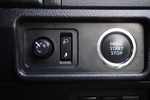 Toyota LAND CRUISER PRADO 2020  Blue RHD Diesel AT SUV 4WD view 19