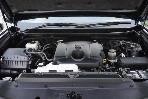 Toyota LAND CRUISER PRADO 2020  Blue RHD Diesel AT SUV 4WD view 21