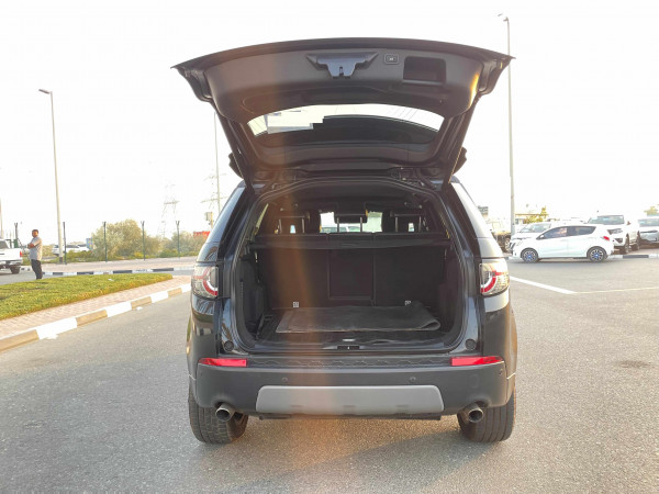 Land Rover Discovery 2016  Black RHD Diesel AT SUV 4WD view 8