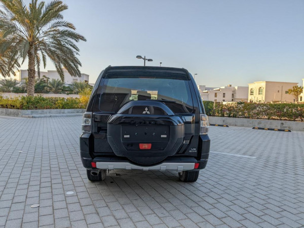 Mitsubishi Pajero 2015/ Black LHD Petrol AT SUV 4WD view 6