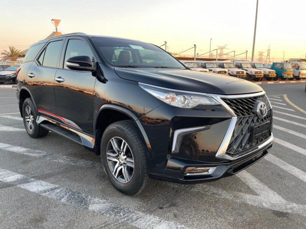 Toyota Fortuner 2017  Black LHD Petrol AT SUV 4WD view 9