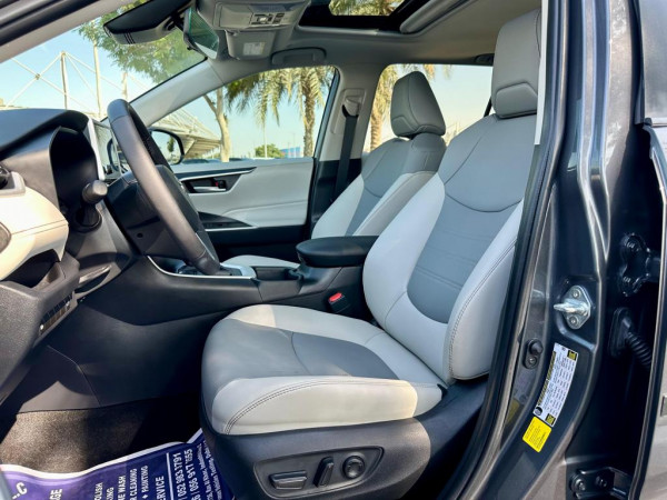 Toyota RAV 4 2023/ Grey LHD Petrol AT SUV Crossover 2WD view 2