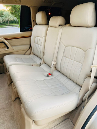 Toyota Land Cruiser 2012  Gold LHD Petrol AT SUV 4WD view 5