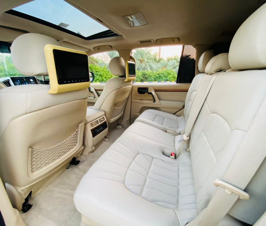 Toyota Land Cruiser 2012  Gold LHD Petrol AT SUV 4WD view 6