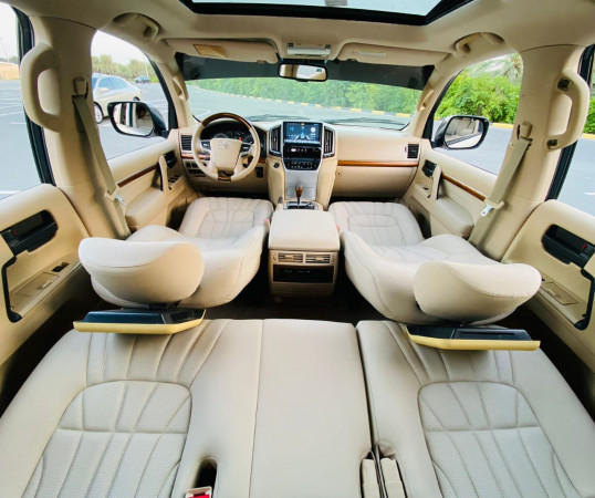 Toyota Land Cruiser 2012  Gold LHD Petrol AT SUV 4WD view 14