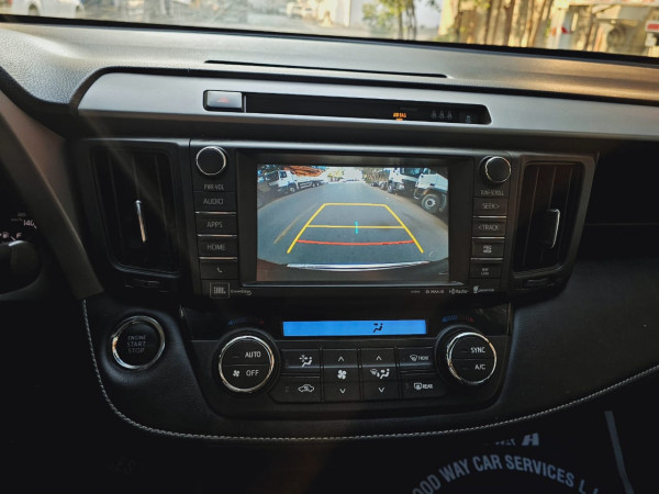 Toyota RAV 4 2018/ Maroon LHD Petrol AT SUV Crossover 4WD view 10