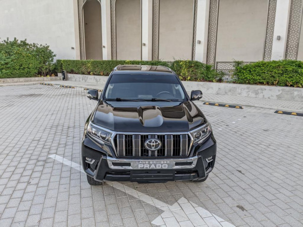 Toyota LAND CRUISER PRADO 2019/ Black LHD Diesel AT SUV 4WD view 3
