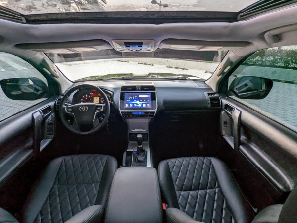Toyota LAND CRUISER PRADO 2019/ Black LHD Diesel AT SUV 4WD view 10