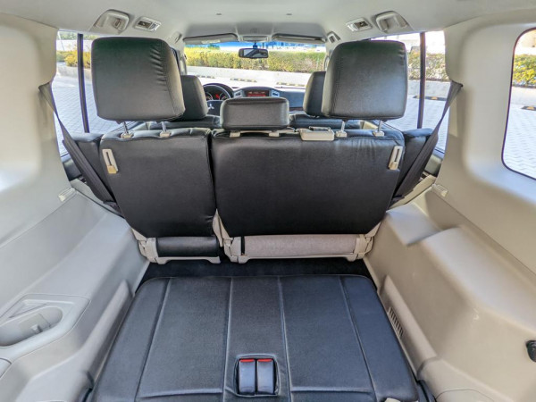 Mitsubishi Pajero 2015  Maroon LHD Petrol AT SUV 4WD view 7