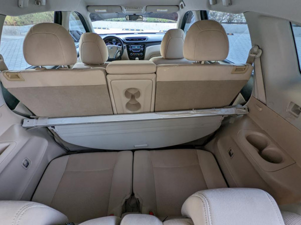 Nissan X-Trail 2016/ Black LHD Petrol AT SUV 4WD view 7