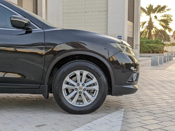 Nissan X-Trail 2016/ Black LHD Petrol AT SUV 4WD view 10