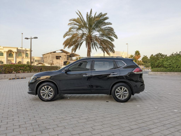 Nissan X-Trail 2016/ Black LHD Petrol AT SUV 4WD view 13