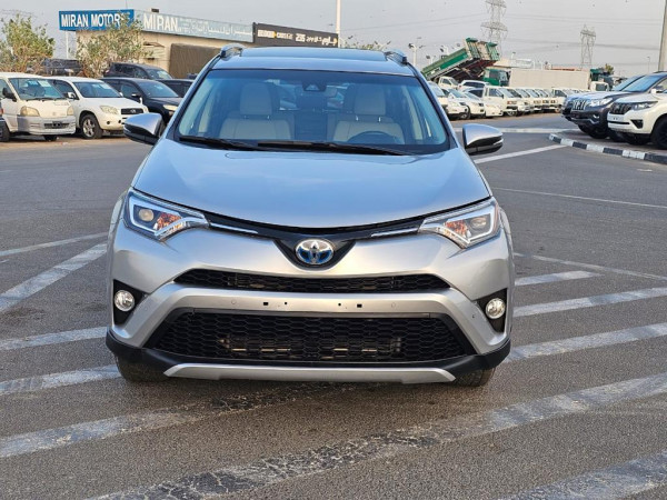Toyota RAV 4 2017  Silver LHD Hybrid AT SUV Crossover 4WD