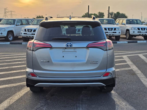 Toyota RAV 4 2017  Silver LHD Hybrid AT SUV Crossover 4WD view 14