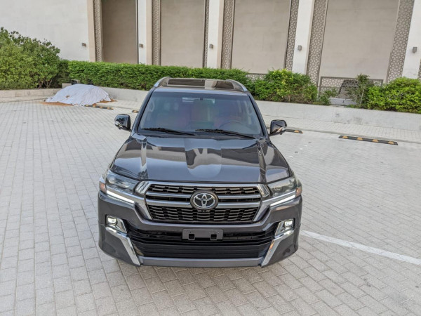 Toyota Land Cruiser 2011  Grey LHD Petrol AT SUV 4WD view 16