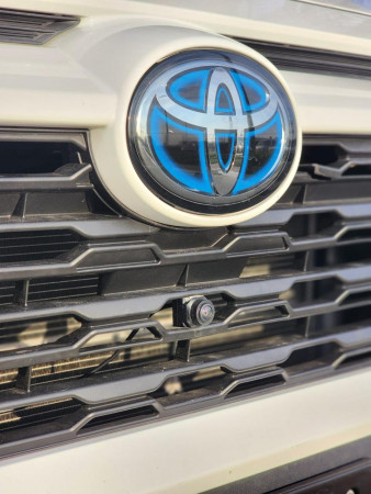 Toyota RAV 4 2019  White LHD Hybrid AT SUV Crossover 2WD view 4
