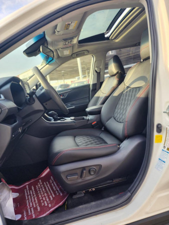 Toyota RAV 4 2019  White LHD Hybrid AT SUV Crossover 2WD view 10