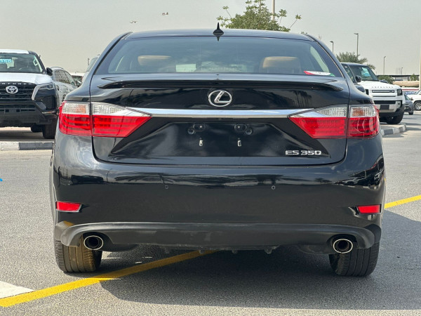 Lexus ES 350 2014/ Black LHD Petrol AT Sedan 2WD view 10