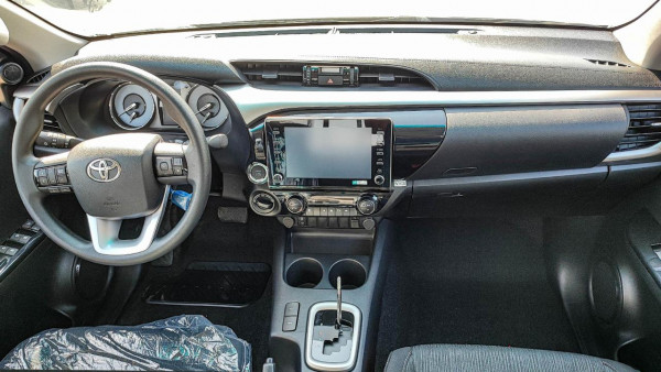 Toyota Hilux 2023  Silver LHD Diesel AT Pickup 4WD view 4