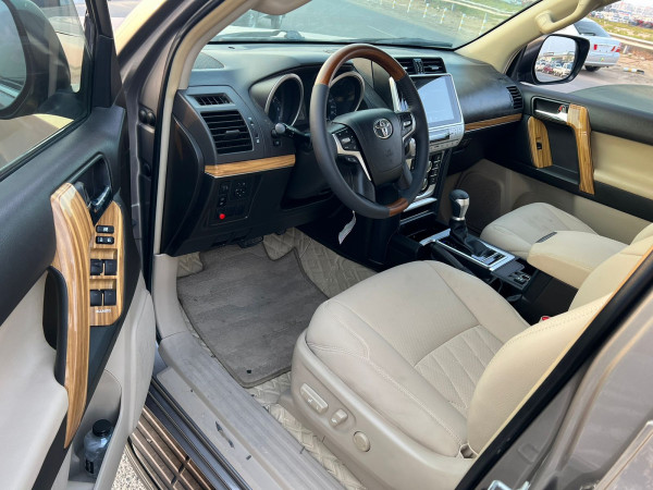 Toyota LAND CRUISER PRADO 2012/ Brown LHD Petrol AT SUV 4WD view 5