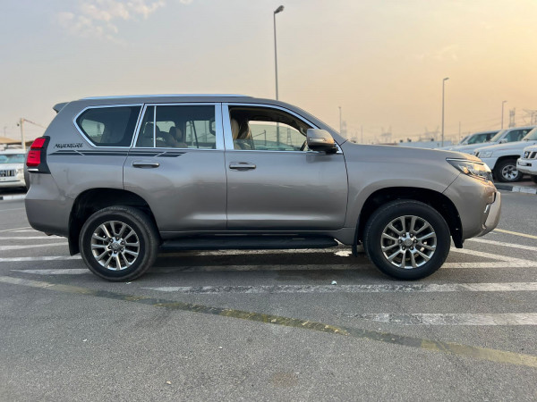 Toyota LAND CRUISER PRADO 2012/ Brown LHD Petrol AT SUV 4WD view 11