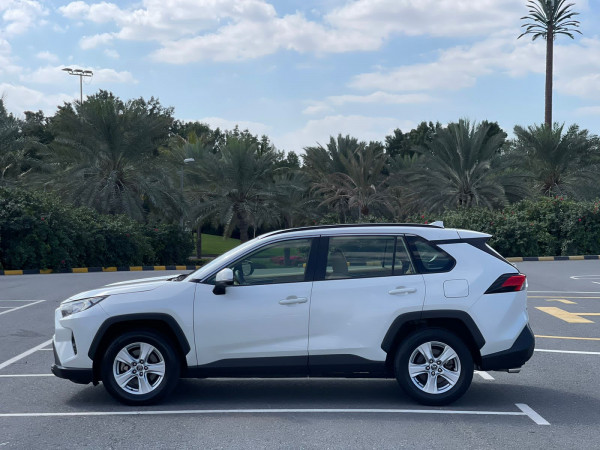 Toyota RAV 4 2019  White LHD Petrol AT SUV Crossover 4WD view 18