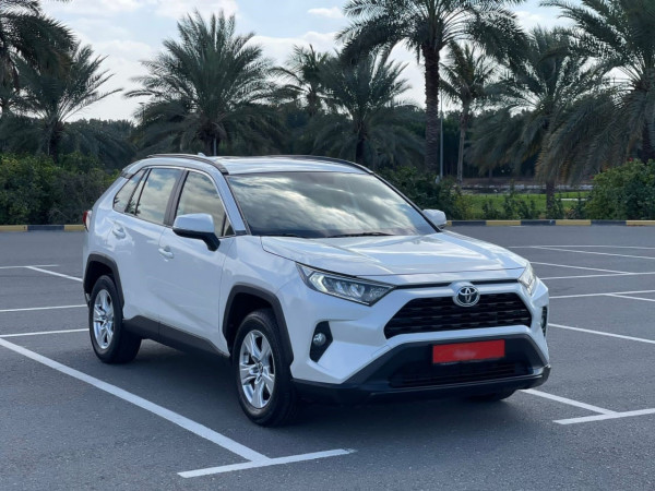 Toyota RAV 4 2019  White LHD Petrol AT SUV Crossover 4WD view 19