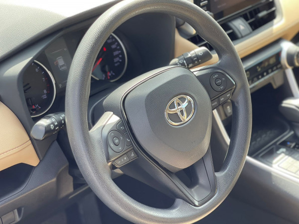 Toyota RAV 4 2019  White LHD Petrol AT SUV Crossover 4WD view 22
