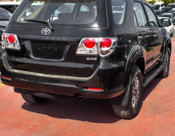 Toyota Fortuner 2008  Black LHD Petrol AT SUV 4WD view 18