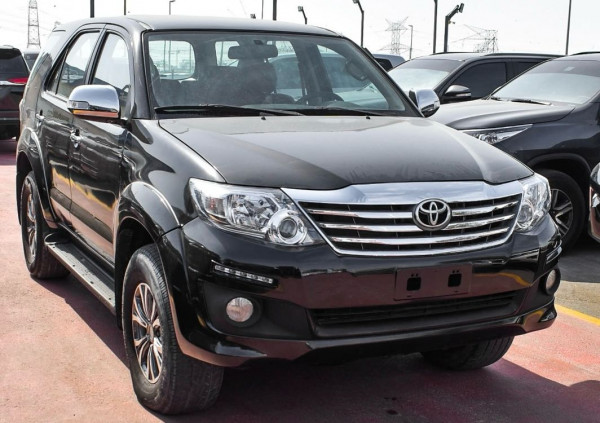 Toyota Fortuner 2008  Black LHD Petrol AT SUV 4WD view 20