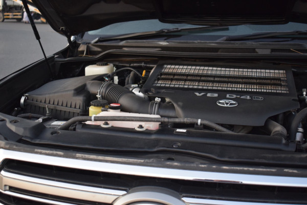 Toyota Land Cruiser 2016  Grey RHD Diesel AT SUV 4WD view 26