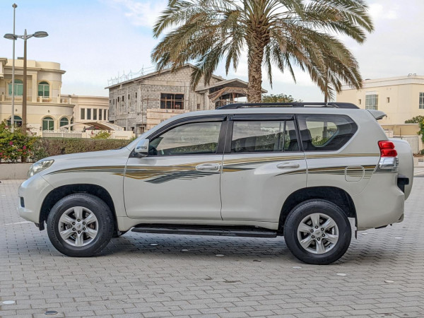 Toyota LAND CRUISER PRADO 2011  White LHD Petrol AT SUV 4WD view 15