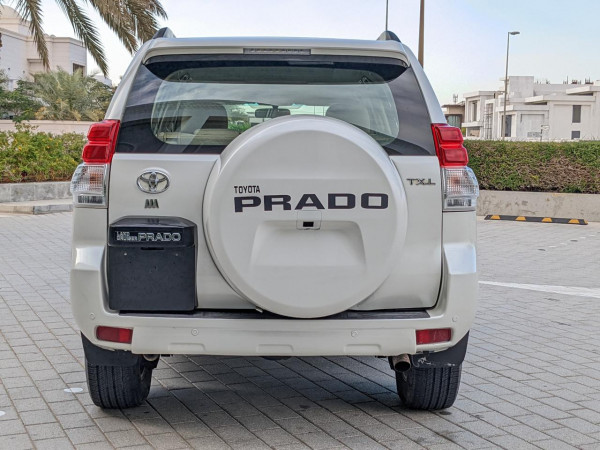 Toyota LAND CRUISER PRADO 2011  White LHD Petrol AT SUV 4WD view 17