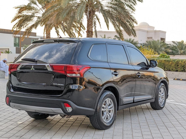 Mitsubishi Outlander 2016  Black LHD Petrol AT SUV 4WD view 15