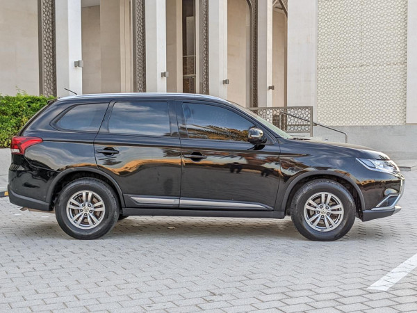 Mitsubishi Outlander 2016  Black LHD Petrol AT SUV 4WD view 16