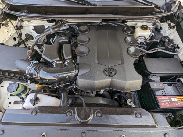 Toyota LAND CRUISER PRADO 2021  White LHD Petrol AT SUV 4WD view 2
