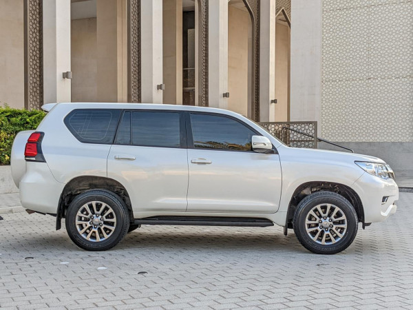 Toyota LAND CRUISER PRADO 2021  White LHD Petrol AT SUV 4WD view 19